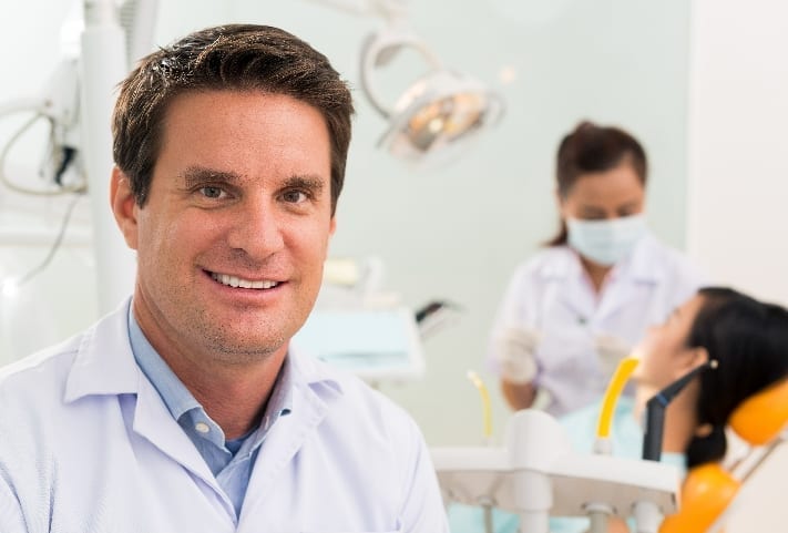 Talk to the specialized large dental practice brokers